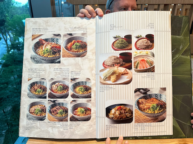 Opinii despre Sushi Zanmai Raffles Holland V în Singapore - Hospitality and gastronomy