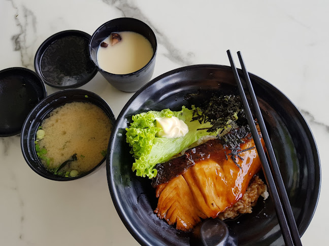 Central Park Food Court - Hospitality and gastronomy