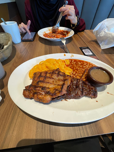 ANDES by Astons @ Woodsquare - Singapore