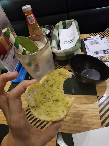 50 Jurong Gateway Rd, #04-15 Moon Moon Food (JEM), Singapore 608549