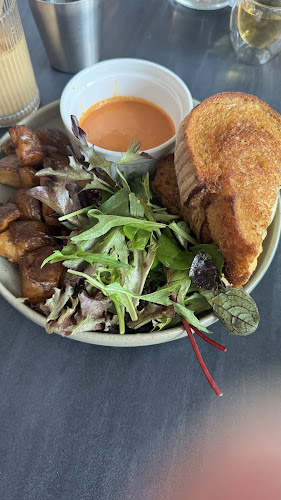 Comentarii opinii despre Coexist Coffee Co. @Lifelong Learning Institute