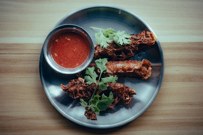 Liu Lang Mian Noodle Bar - Hospitality and gastronomy