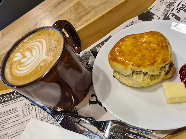 Yahava KoffeeWorks (Singapore) - Hospitality and gastronomy