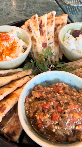 Pano Kato Grill, Pizza & Deli