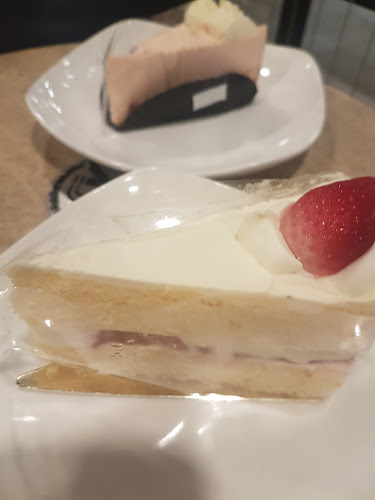 Starbucks Orchard Cineleisure - Hospitality and gastronomy