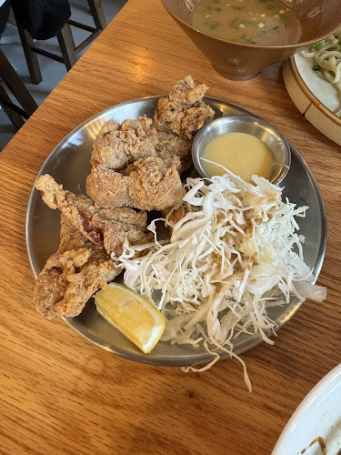 Comentarii opinii despre Liu Lang Mian Noodle Bar