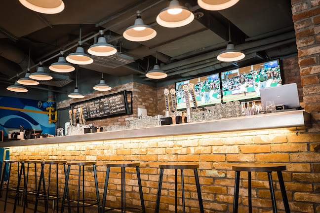 Comentarii opinii despre Brewerkz Orchard Rendezvous Hotel