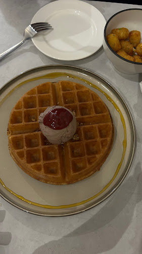 Clovelly - Singapore