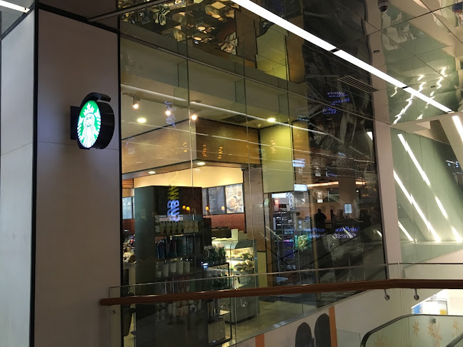 Comentarii opinii despre Starbucks 100AM