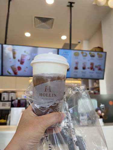 Comentarii opinii despre Hollin Singapore One Holland Village