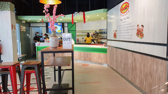 Arnold's Fried Chicken Bedok Branch - Singapore