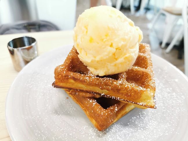 Opinii despre Coffee & Chirashi în Singapore - Hospitality and gastronomy