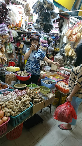 Comentarii opinii despre Kallang Estate Market