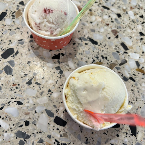 Sweet Cheeks (Potong Pasir) - Singapore