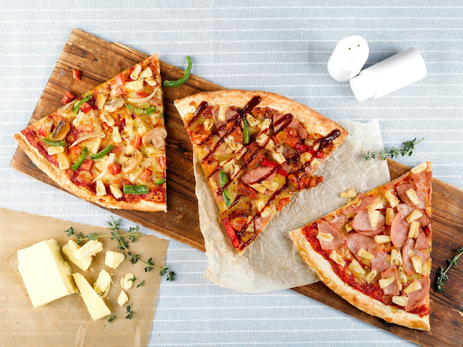 Pizza Hut Express - IMM - Hospitality and gastronomy