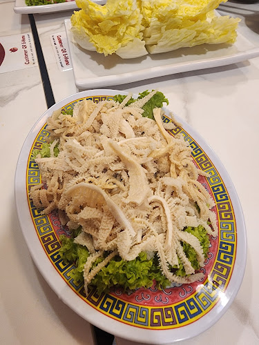 半亩田 贵州酸汤火锅 - Singapore