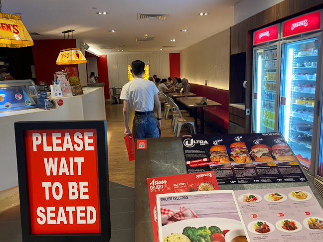 Opinii despre Swensen's @ Plaza Singapura în Singapore - Hospitality and gastronomy