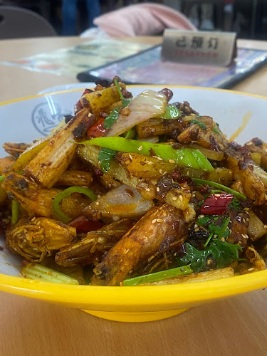 Block 412 Bedok North Ave 2, #01-114 Sinfoode coffee shop 幸福地, Singapore 460412