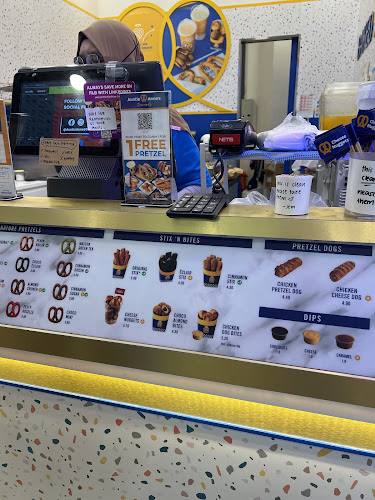 Auntie Anne's (JEM) - Singapore