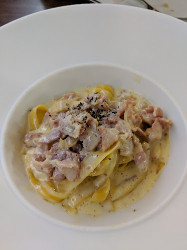 15 Jln Riang, #3, Singapore 358987