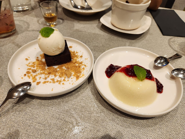 elemen 元素 - Singapore