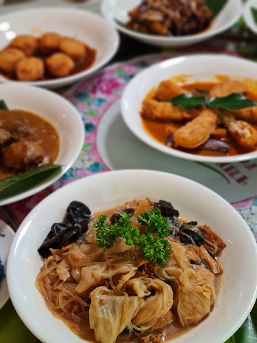 The Peranakan Restaurant Singapore - Hospitality and gastronomy