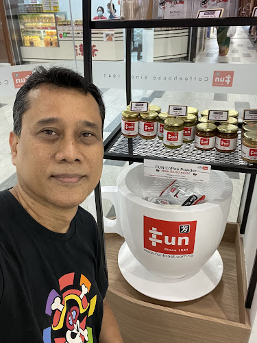 Fun Toast Northshore - Hospitality and gastronomy