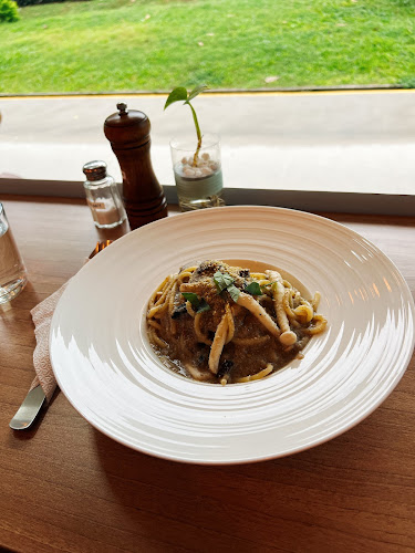 844 Sims Ave, #01-700, Singapore 400844