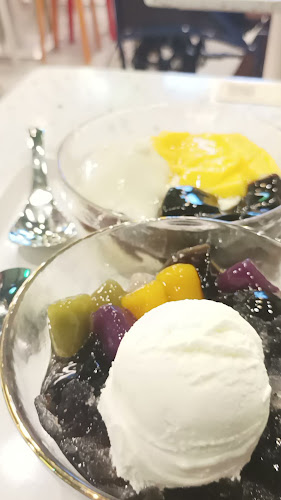 Opinii despre Meow Dessert în Singapore - Hospitality and gastronomy