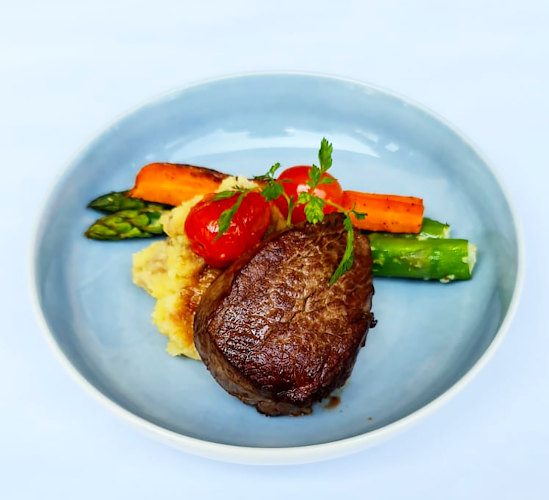 Opinii despre Lazy Lizard - NEWest în Singapore - Hospitality and gastronomy