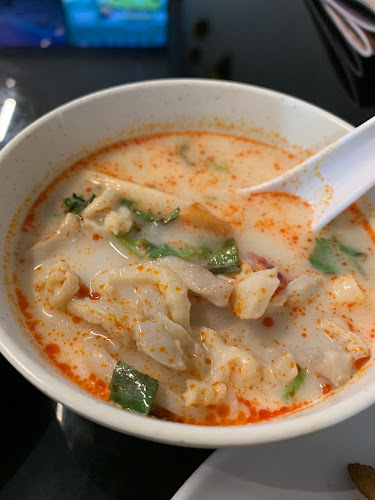 Naowarat Thai Cuisine - Hospitality and gastronomy