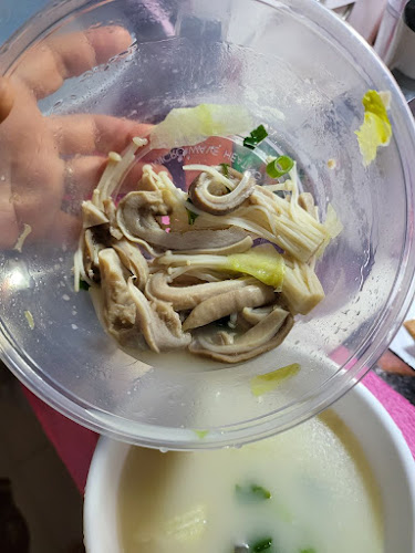 Comentarii opinii despre 江记巴生肉骨茶Klang Bak Kut Teh