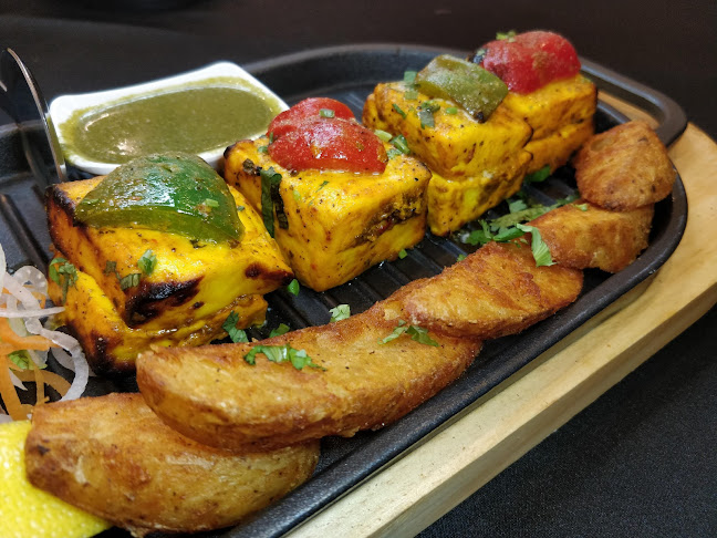 2 Stadium Walk, #01-04, Singapore 397691