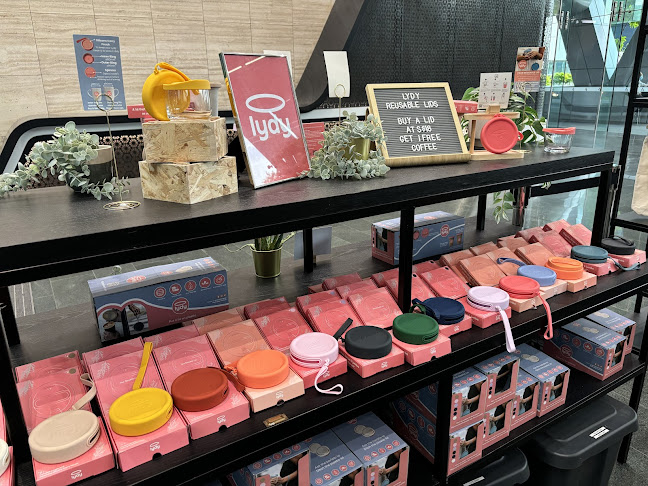 Kōhī Roastery & Coffee Bar UIC - Singapore