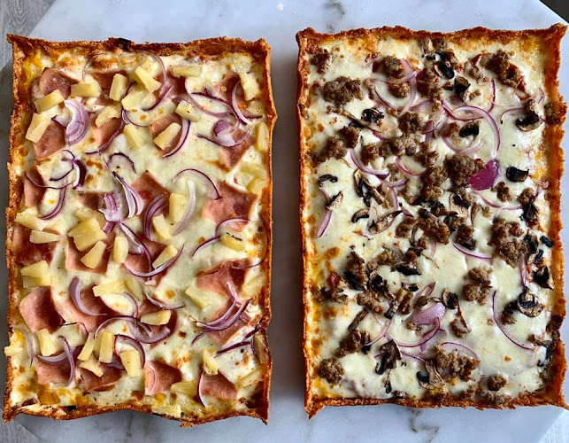 John's Pizzeria & Bakery - Hospitality and gastronomy