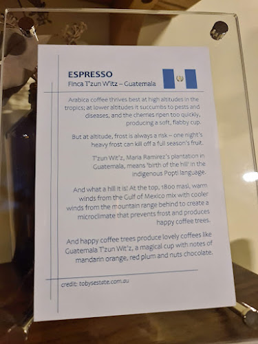 Opinii despre Ji Yue Coffee (集月咖啡) în Singapore - Hospitality and gastronomy