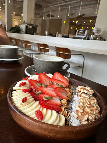 Comentarii opinii despre Twenty Eight Cafe