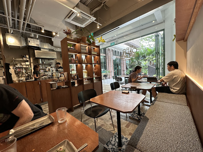 370 Alexandra Rd, #01-14A, Singapore 159953