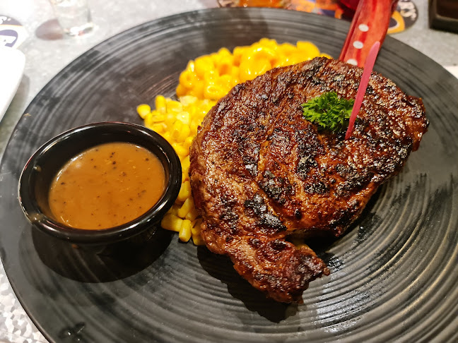 iSTEAKS @ Star Vista