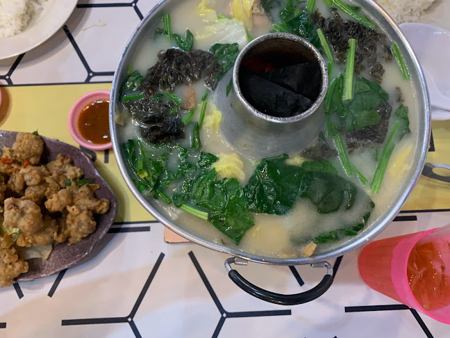 The Space FoodCourt.Bistro - Singapore