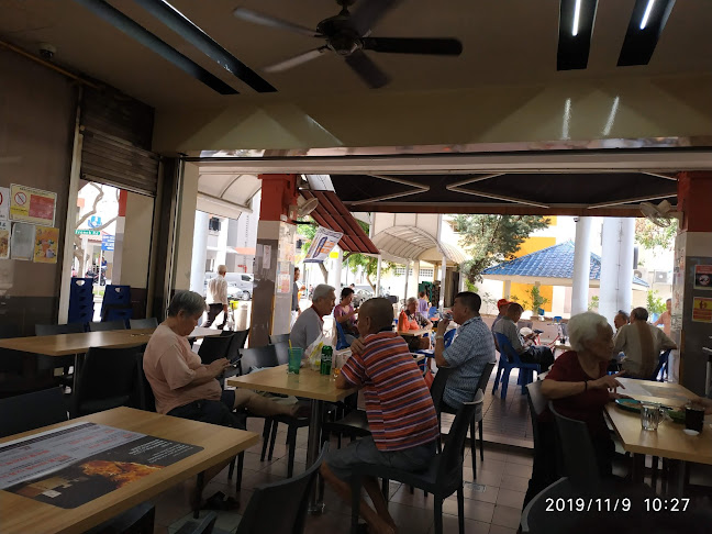 Hawker Centre Stand 126