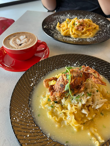 Clovelly - Hospitality and gastronomy