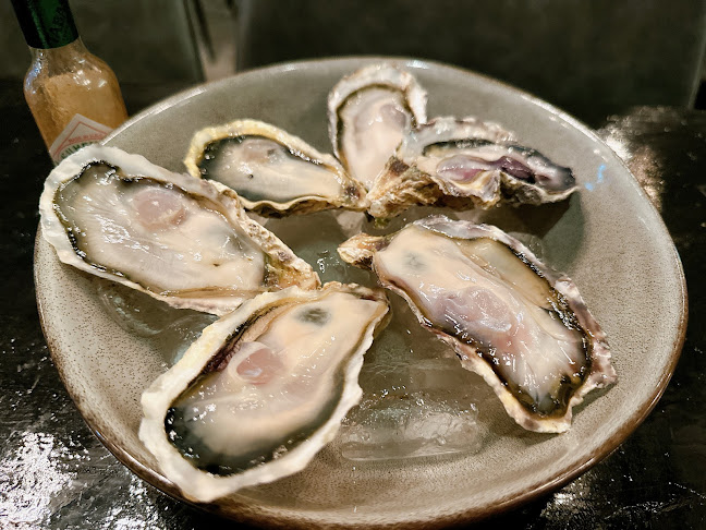 Comentarii opinii despre Perle Noire Oyster & Grill Bar (Holland Village)