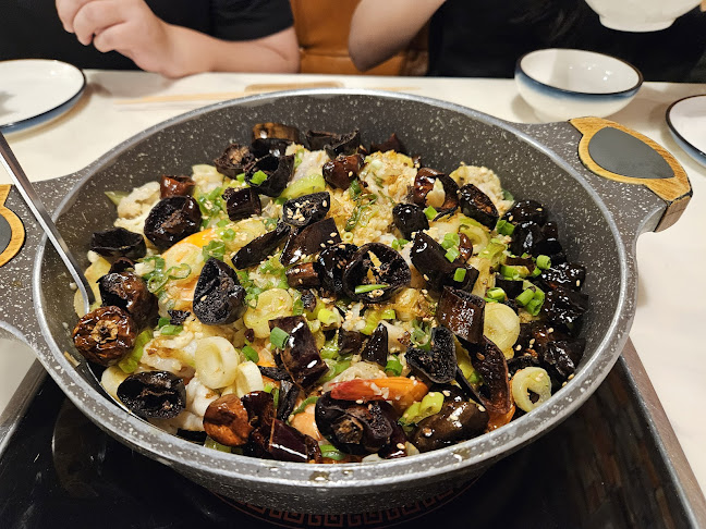 Comentarii opinii despre Qi Lai Feng 齐来丰鱼庄 Chinese Restaurant