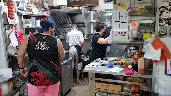 Comentarii opinii despre Tang Kay Kee Fish Head Bee Hoon (Tze Char and Modern Lunch Bowls)