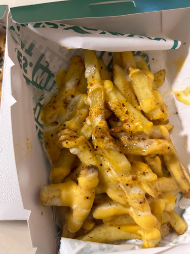 Comentarii opinii despre Wingstop Limbang Shopping Centre