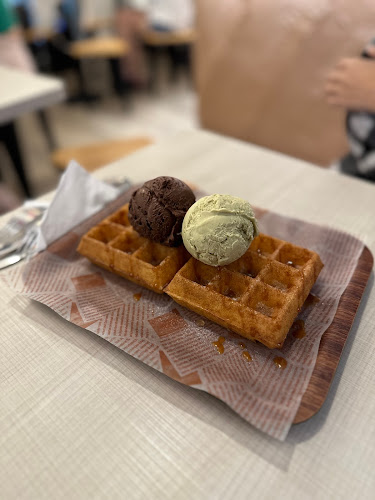 104A Tg Pagar Rd, Singapore 088524