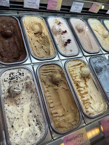 Jinora (Açai bowl & Gelato) - Singapore