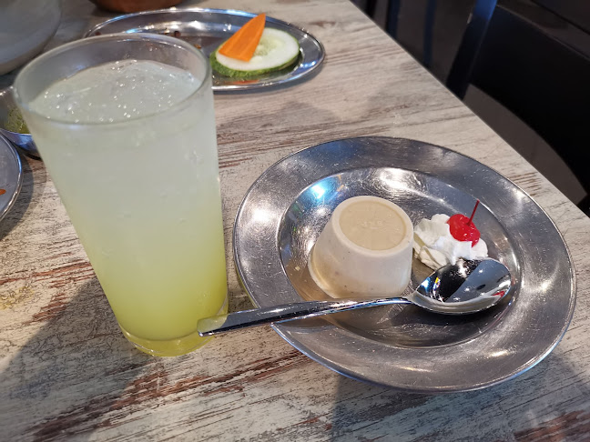 138 Race Course Rd, #01-01, Singapore 218591