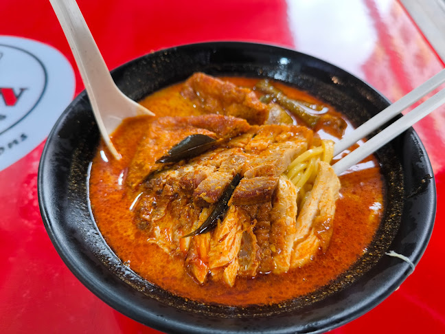 Hougang Hainanese Boneless Chicken Rice (Yi Qi Fa) - Hospitality and gastronomy